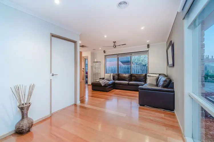 Fifth view of Homely house listing, 3 London Court, Craigieburn VIC 3064