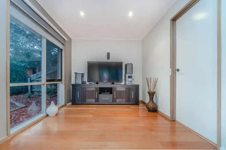 Sixth view of Homely house listing, 3 London Court, Craigieburn VIC 3064