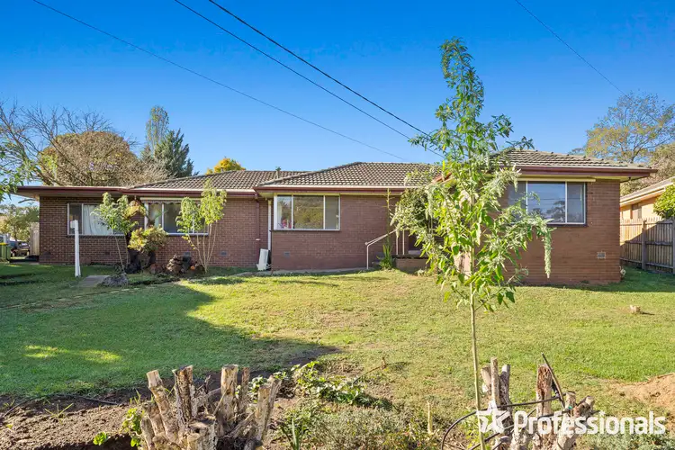 43 Croydondale Drive, Mooroolbark VIC 3138