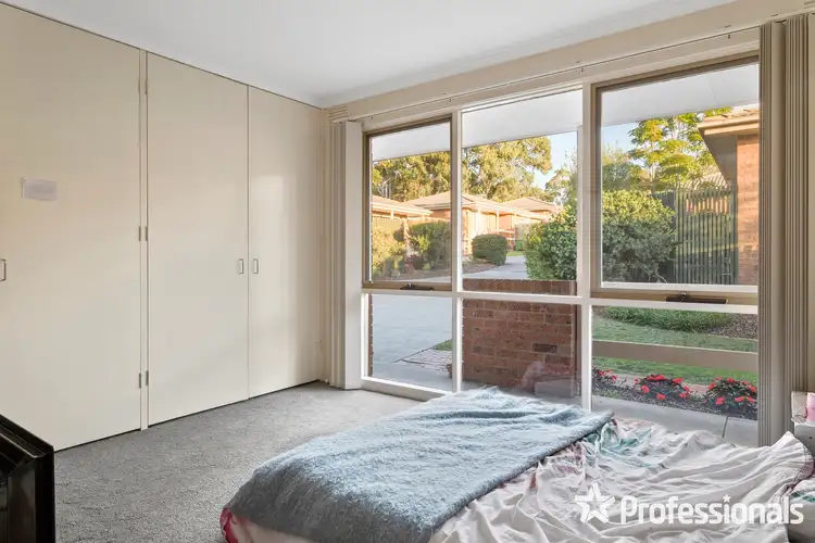 Fifth view of Homely house listing, 5/237-239 Hull Road, Mooroolbark VIC 3138