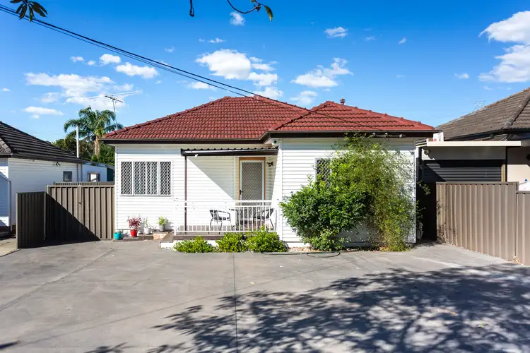 155 Noble Avenue, Greenacre NSW 2190