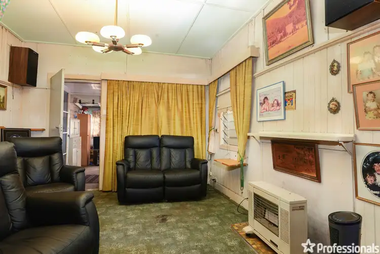 Fifth view of Homely house listing, 8 Dee Road, Millgrove VIC 3799