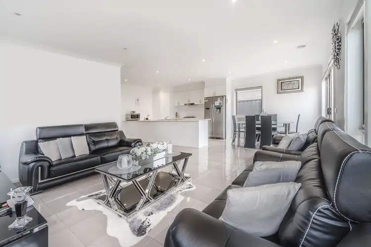 Second view of Homely house listing, 19 Braveheart Road, Craigieburn VIC 3064