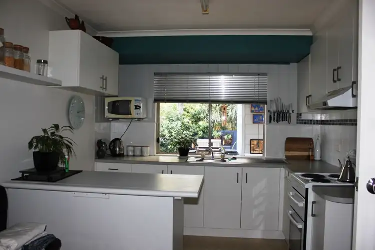 Sixth view of Homely townhouse listing, 2/117 Saxton Street, Numurkah VIC 3636