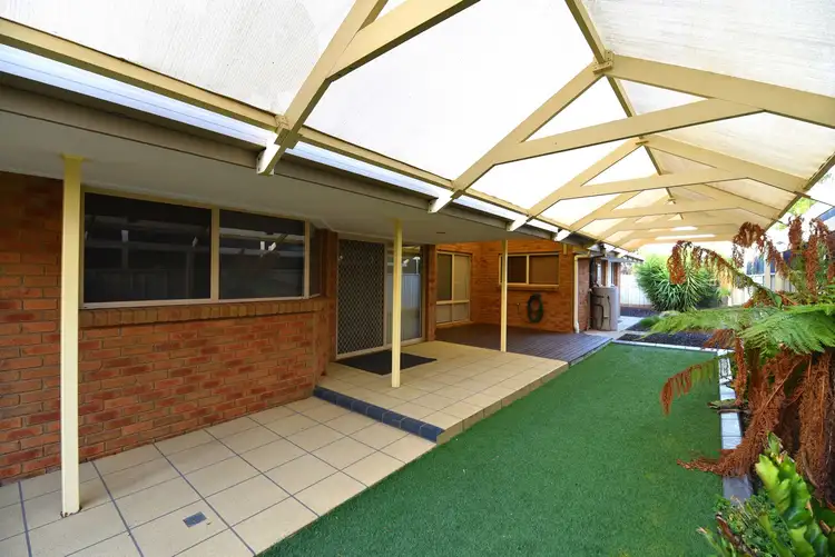 Seventh view of Homely house listing, 2 Tassone Court, Shepparton VIC 3630