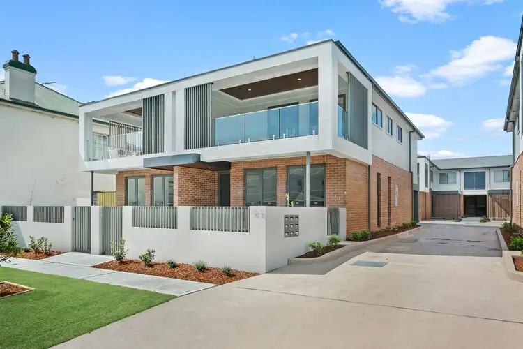 1/42-44 Banks Street, East Maitland NSW 2323