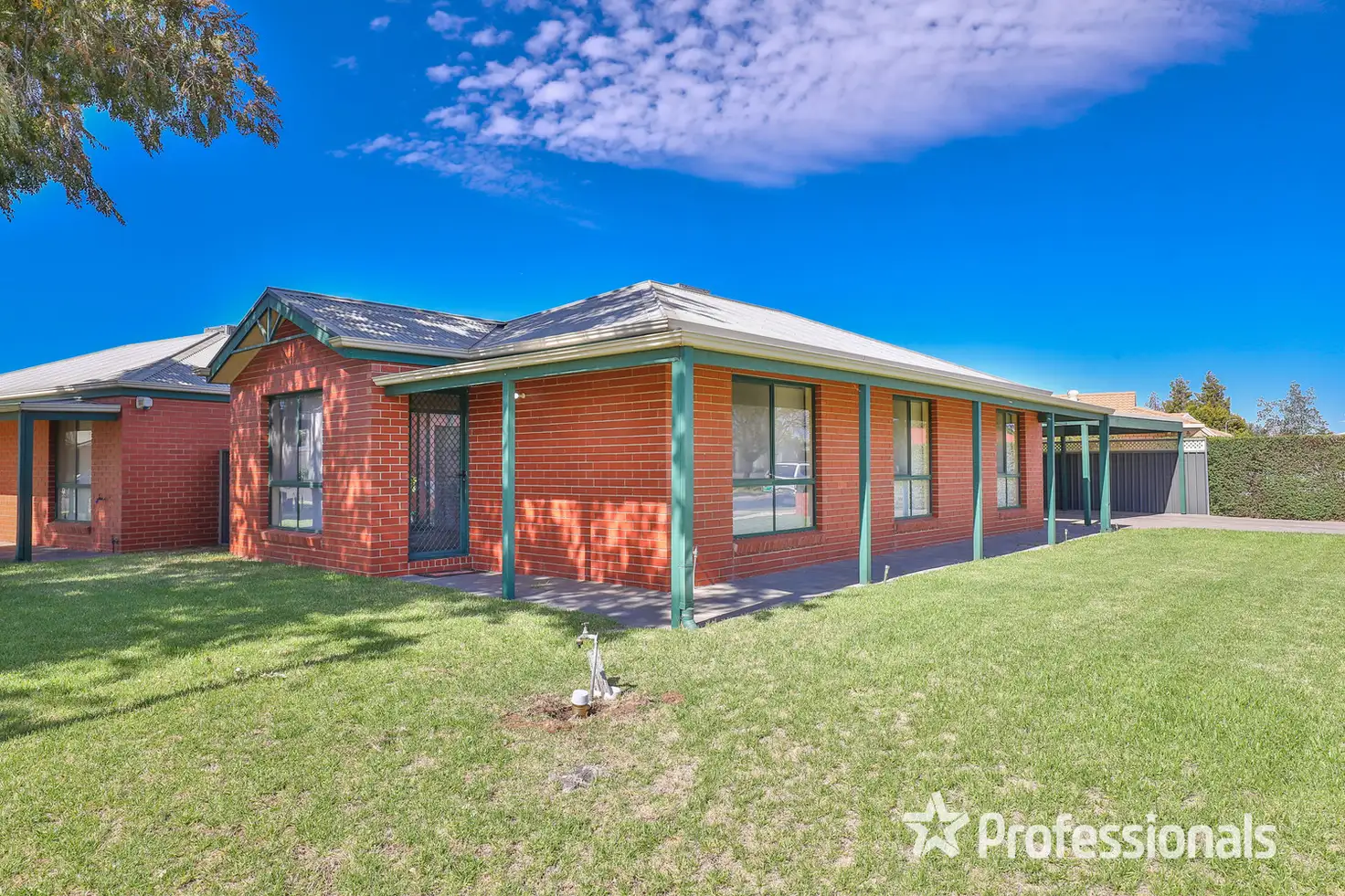 Main view of Homely townhouse listing, 8 Anthony Street, Mildura VIC 3500