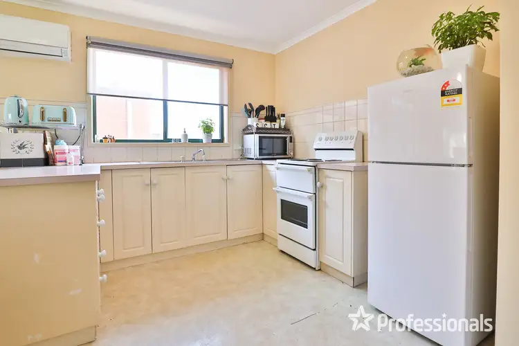 Second view of Homely townhouse listing, 8 Anthony Street, Mildura VIC 3500