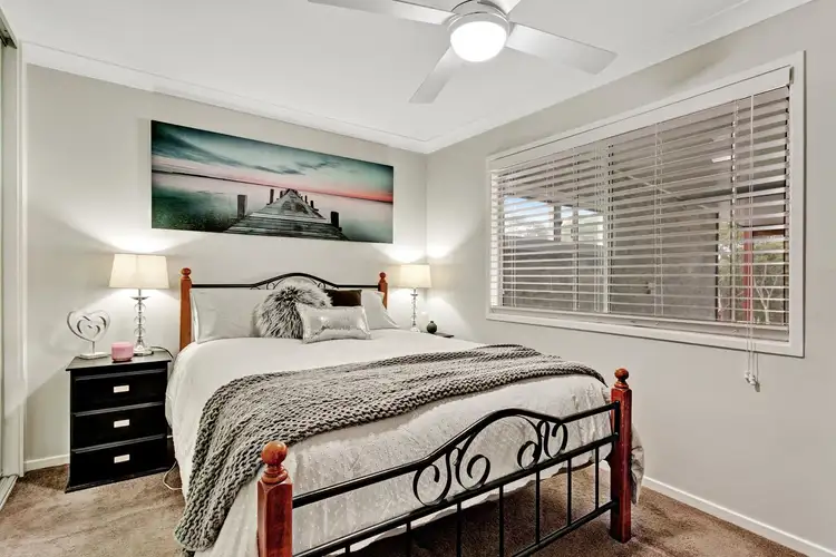 Sixth view of Homely house listing, 20 Kestrel Avenue, Mount Hutton NSW 2290