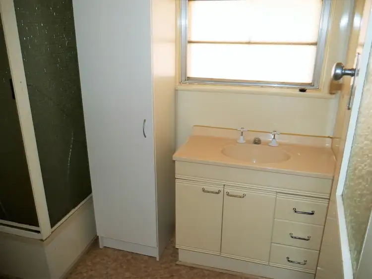 Fifth view of Homely house listing, 23 Sheehan Crescent, Shepparton VIC 3630