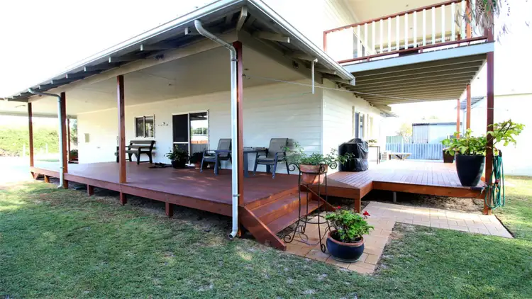 Second view of Homely house listing, 17 Drummond Circus, Cervantes WA 6511