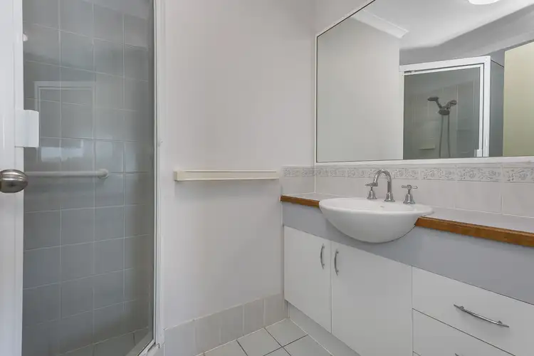 Sixth view of Homely unit listing, 5/154 Eagle Terrace, Sandgate QLD 4017