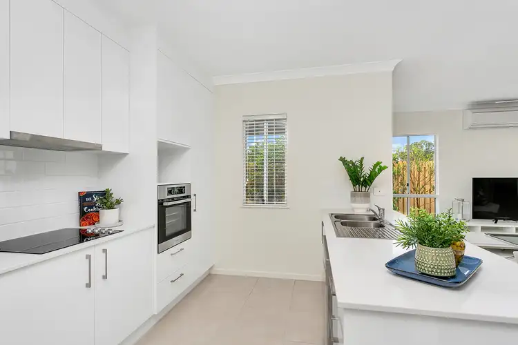 Fourth view of Homely house listing, 16 Edge Court, Manoora QLD 4870