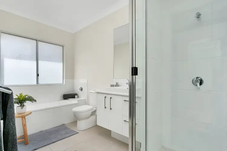 Seventh view of Homely house listing, 16 Edge Court, Manoora QLD 4870