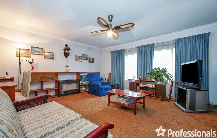 Third view of Homely house listing, 6 Greenslopes Drive, Mooroolbark VIC 3138