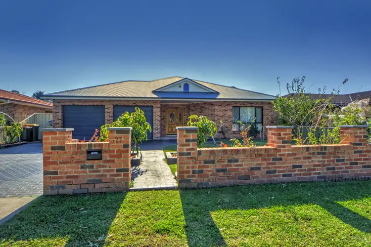27 Emmett Street, Callala Bay NSW 2540