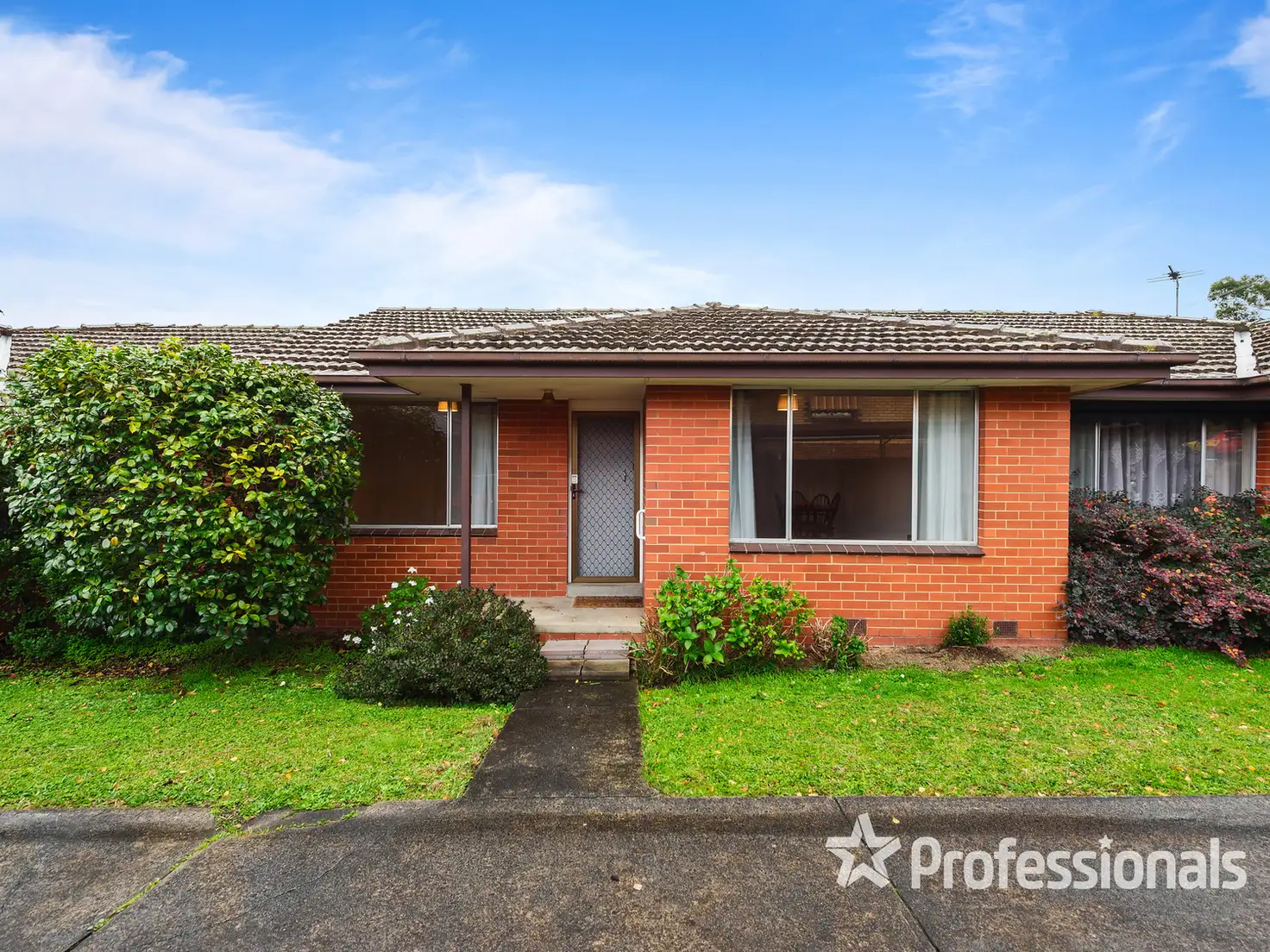 Main view of Homely unit listing, 2/67 Mount View Parade, Croydon VIC 3136