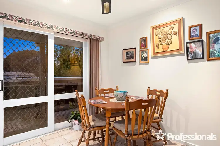 Sixth view of Homely house listing, 10 Thornton Court, Mooroolbark VIC 3138