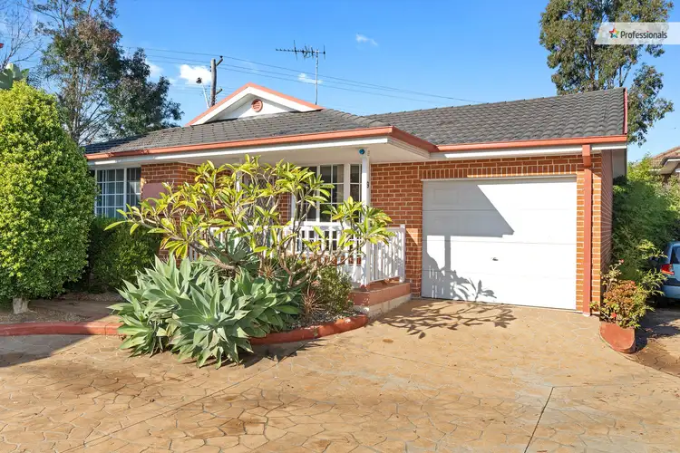 36 Holland Crescent