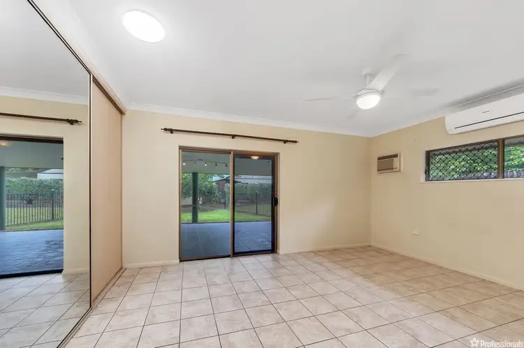 Seventh view of Homely house listing, 4 Fletcher Court, Bentley Park QLD 4869