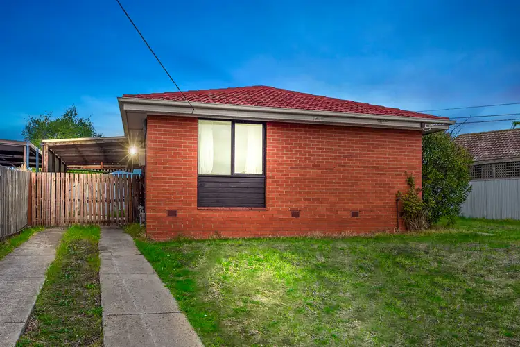 27 Buckingham Crescent, Sunshine West VIC 3020