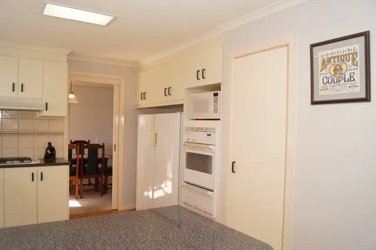 Seventh view of Homely house listing, 20 Gordon Drive, Kialla VIC 3631