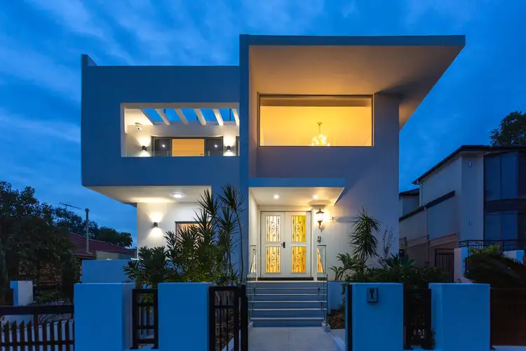 34 Harold Street, Mount Lewis NSW 2190