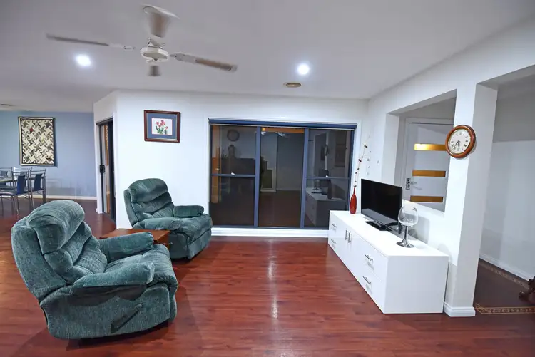 Sixth view of Homely townhouse listing, 2/62 Mason Street, Shepparton VIC 3630