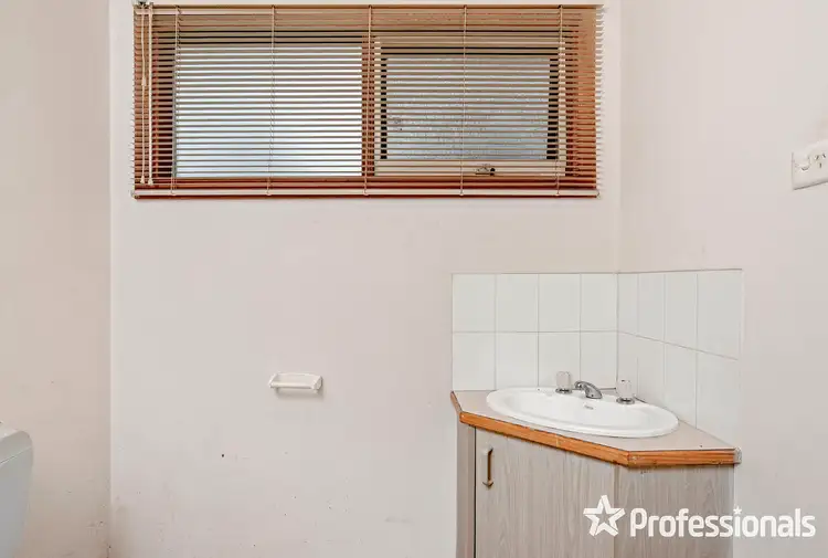 Sixth view of Homely house listing, 40 Stringybark Boulevard, Mount Evelyn VIC 3796