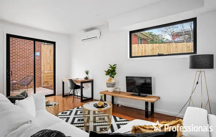 Third view of Homely house listing, 2 Rosario Place, Mooroolbark VIC 3138