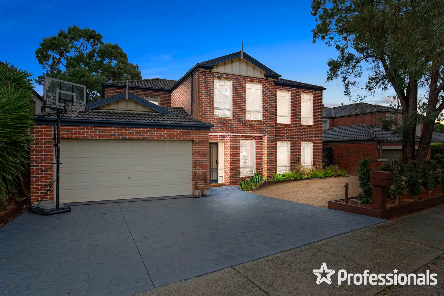 Main view of Homely house listing, 70 Blue Ridge Drive, Mooroolbark VIC 3138