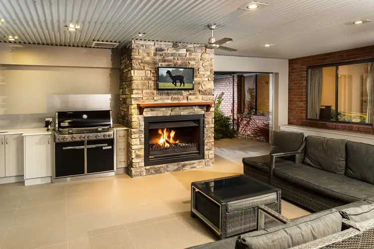 Sixth view of Homely rural property listing, 555 River Road, Kialla VIC 3631