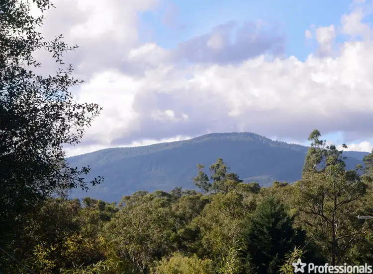 Fifth view of Homely house listing, 21 Tarhilla Drive, Launching Place VIC 3139