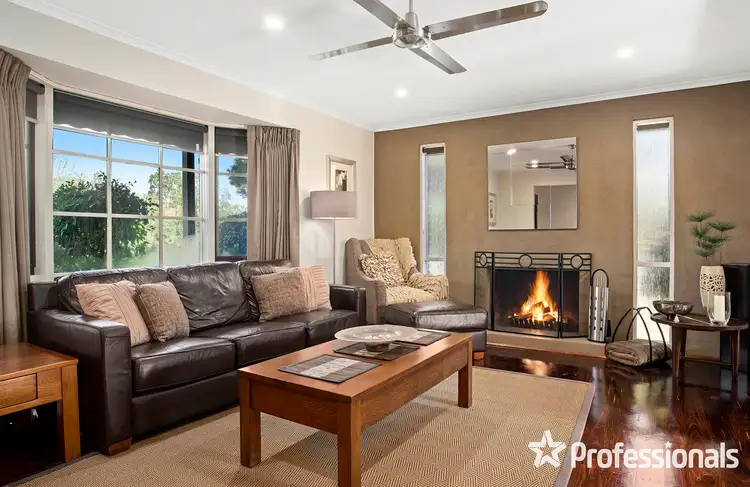 Third view of Homely house listing, 9 Krystal Court, Mooroolbark VIC 3138