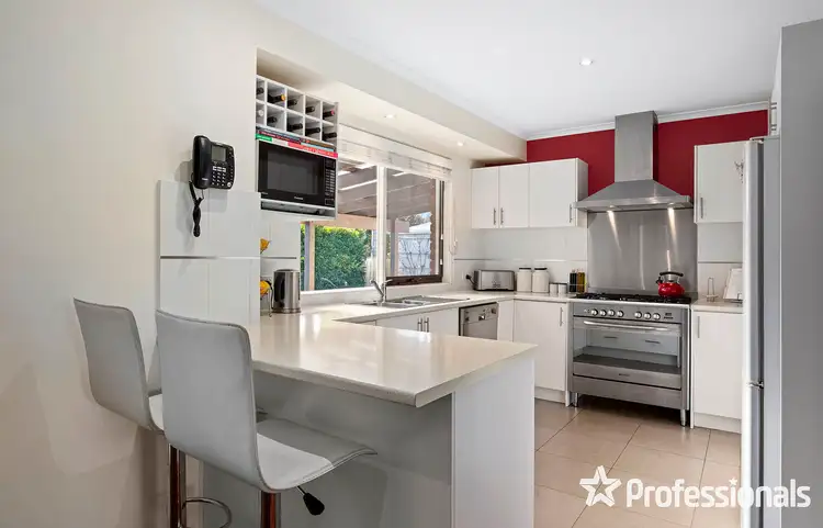 Fifth view of Homely house listing, 9 Krystal Court, Mooroolbark VIC 3138