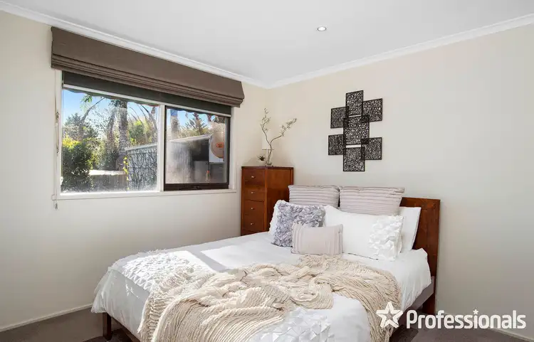 Sixth view of Homely house listing, 9 Krystal Court, Mooroolbark VIC 3138