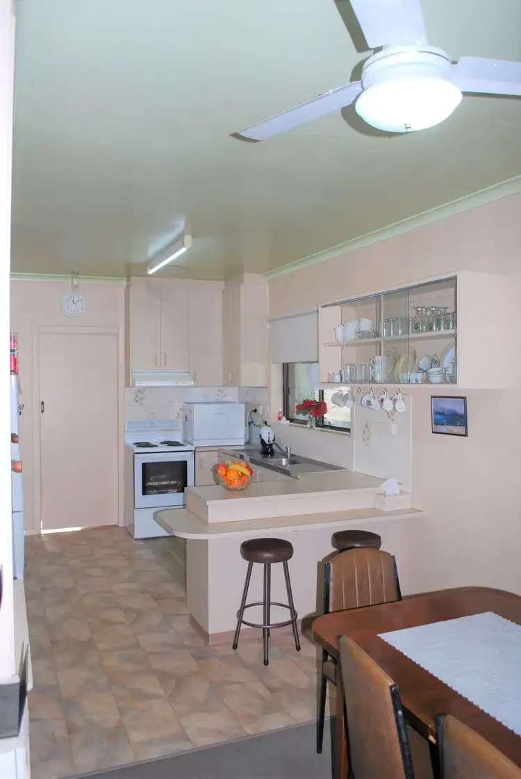 Sixth view of Homely house listing, 23 Sanderson Street, Shepparton VIC 3630