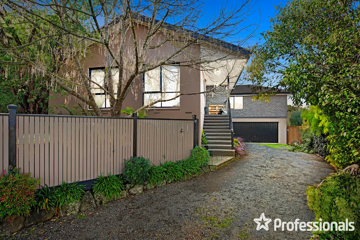 Main view of Homely house listing, 7 Fiona Court, Mooroolbark VIC 3138
