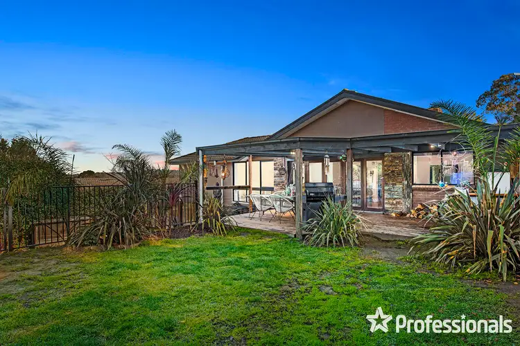 Second view of Homely house listing, 7 Fiona Court, Mooroolbark VIC 3138