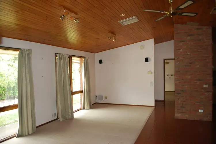 Fifth view of Homely house listing, 12 Rozaria Court, Shepparton VIC 3630