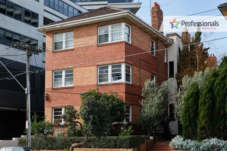 8/34 Barkly Street, St Kilda VIC 3182