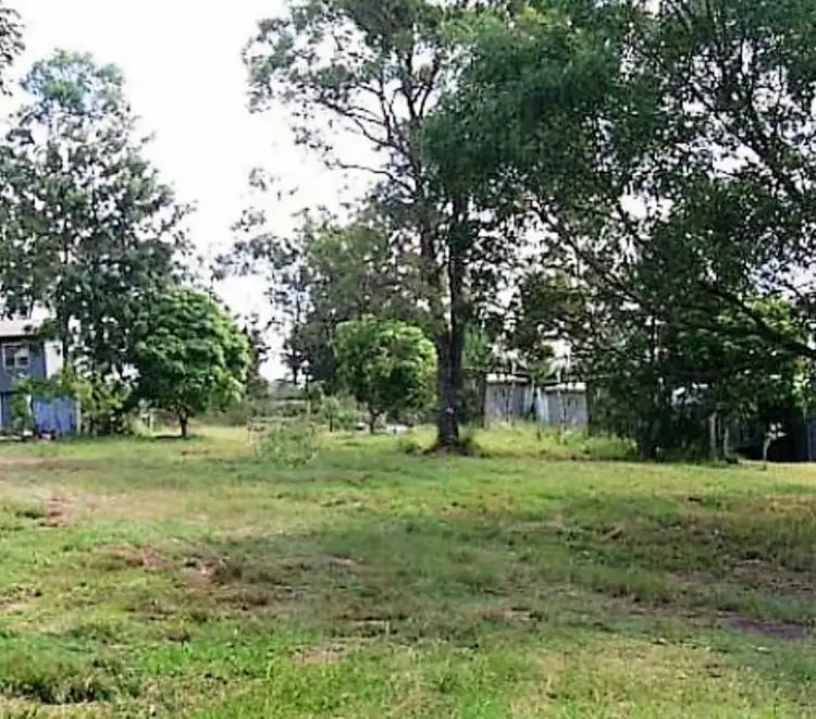 9 Heath Street, Macleay Island QLD 4184