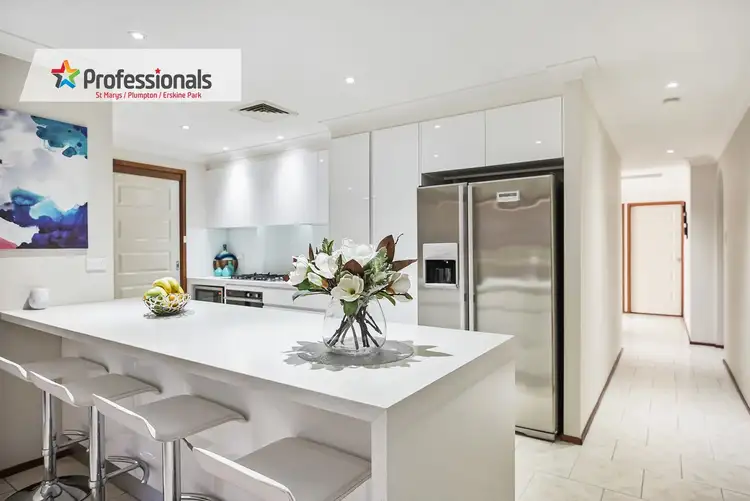 6 Shortland Street, Werrington County NSW 2747