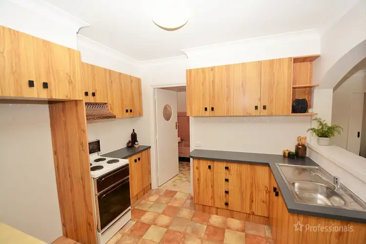Fourth view of Homely house listing, 27 Spooner Street, Lithgow NSW 2790