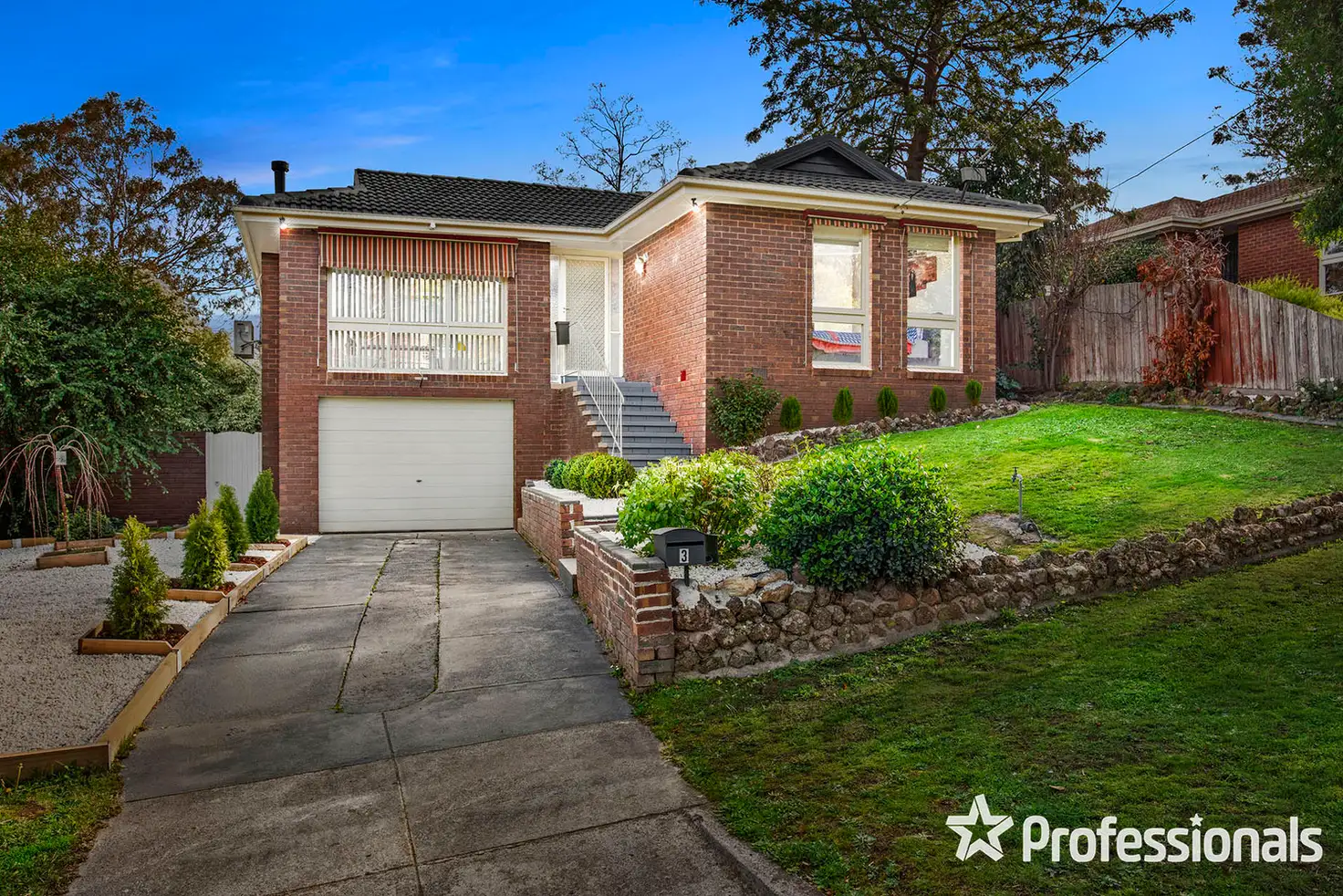 Main view of Homely house listing, 3 Iris Court, Mooroolbark VIC 3138