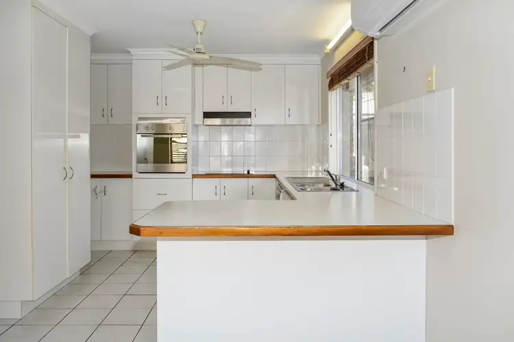 Second view of Homely house listing, 5 Lochmaben Court, Beaconsfield QLD 4740