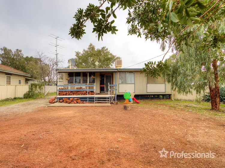 28 Mitchell Avenue, Northam WA 6401