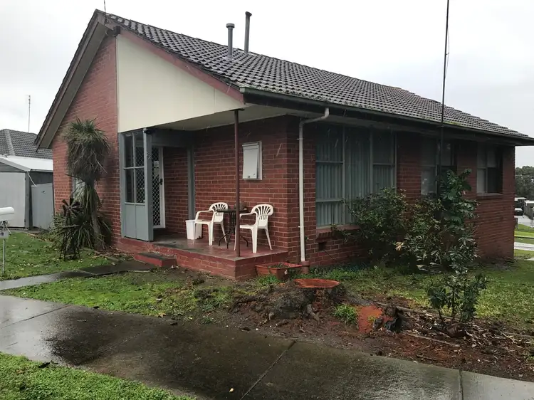 24 Coleman Parade, Churchill VIC 3842