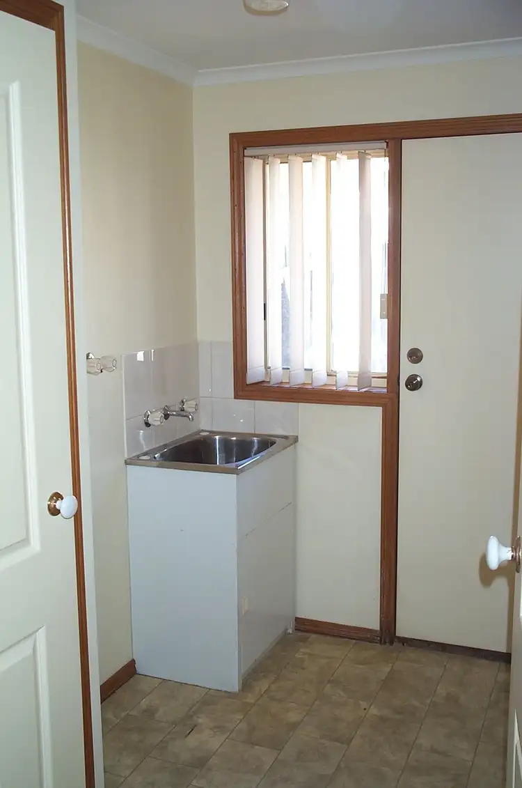 Fourth view of Homely townhouse listing, 1/620 Doveton Street, Soldiers Hill VIC 3350