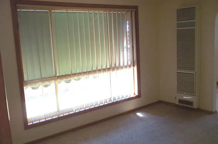 Fifth view of Homely townhouse listing, 1/620 Doveton Street, Soldiers Hill VIC 3350